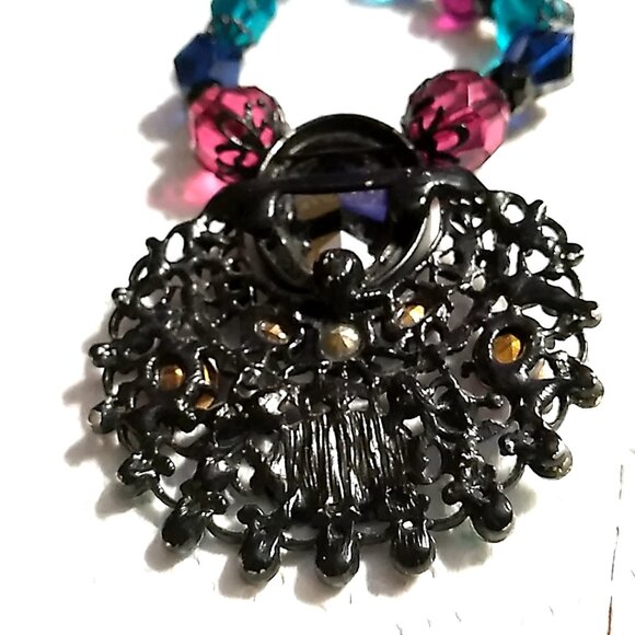Chico's Necklace Multi-colored Faceted Crystal Beads Black Metal Rhinestone Pend - Picture 8 of 10